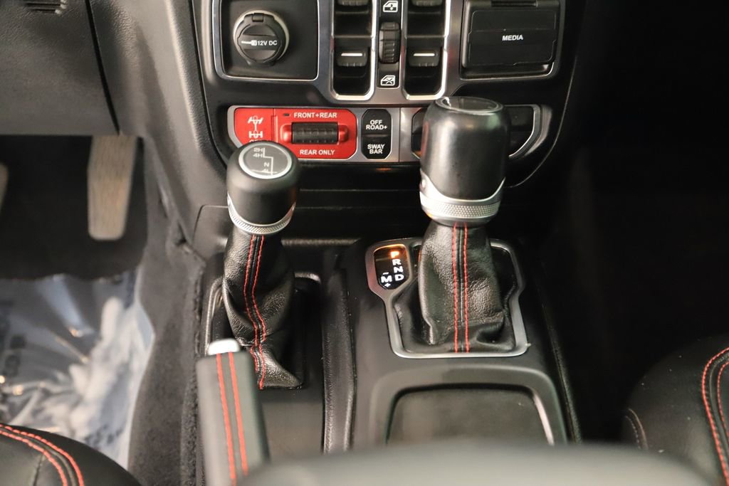 Used 2020 Jeep Gladiator Rubicon AWD/4WD image 19
