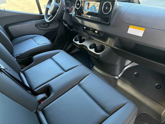 New 2026 Mercedes-Benz Sprinter 2500 image 15