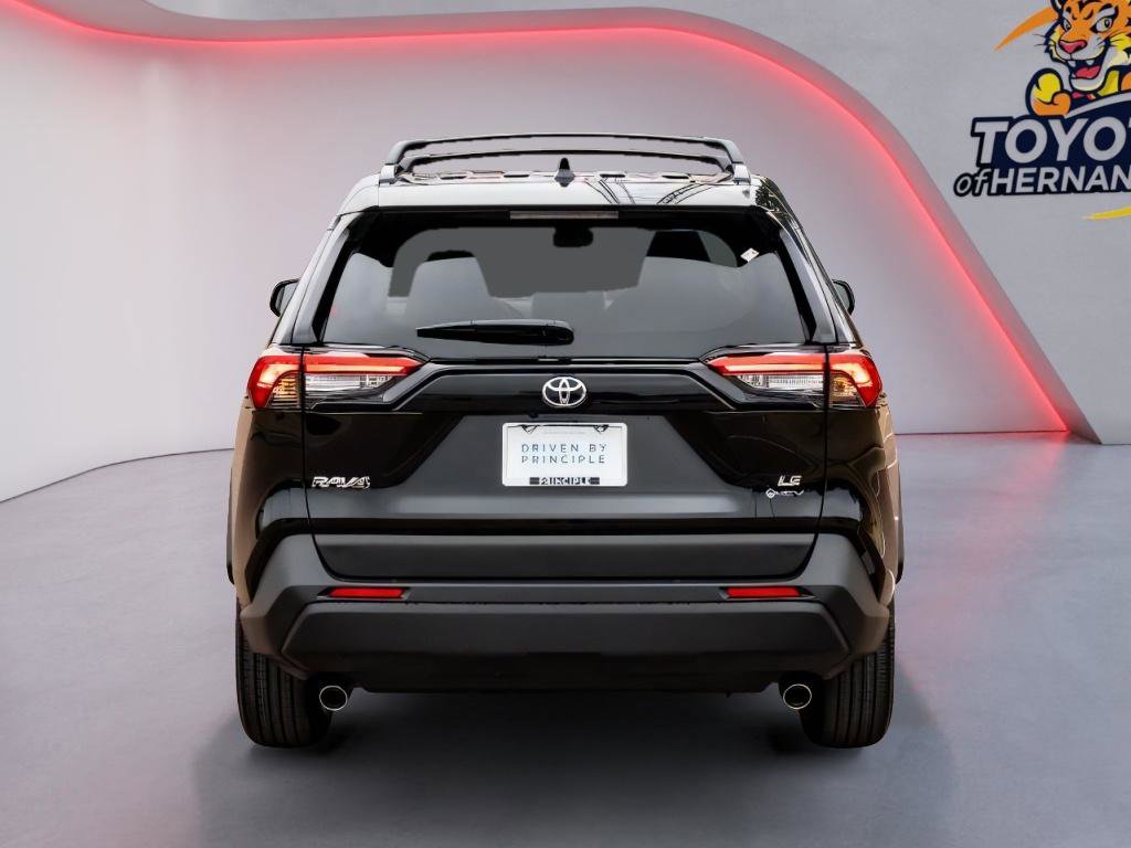 New 2025 Toyota RAV4 LE image 6