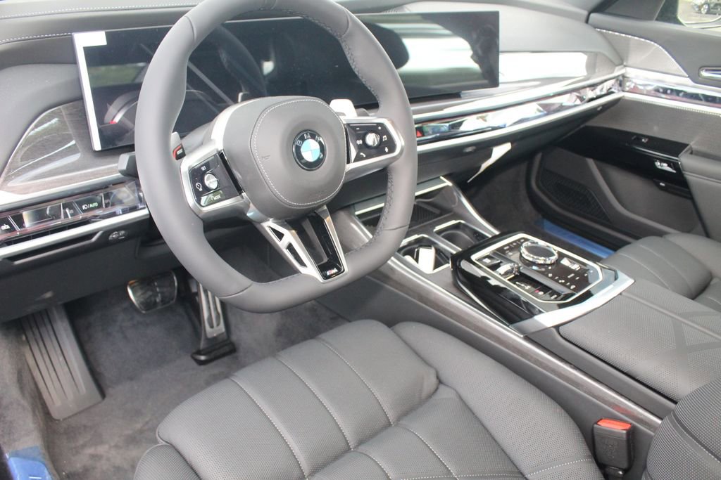 New 2026 BMW 760i xDrive AWD/4WD image 13