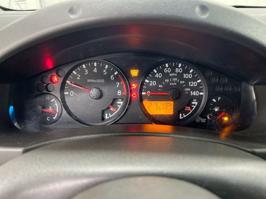 Used 2007 Nissan Frontier SE w/ SE Value Truck Pkg RWD image 12