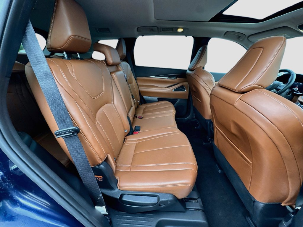 Used 2023 INFINITI QX60 Sensory w/ Cargo Package AWD/4WD image 31