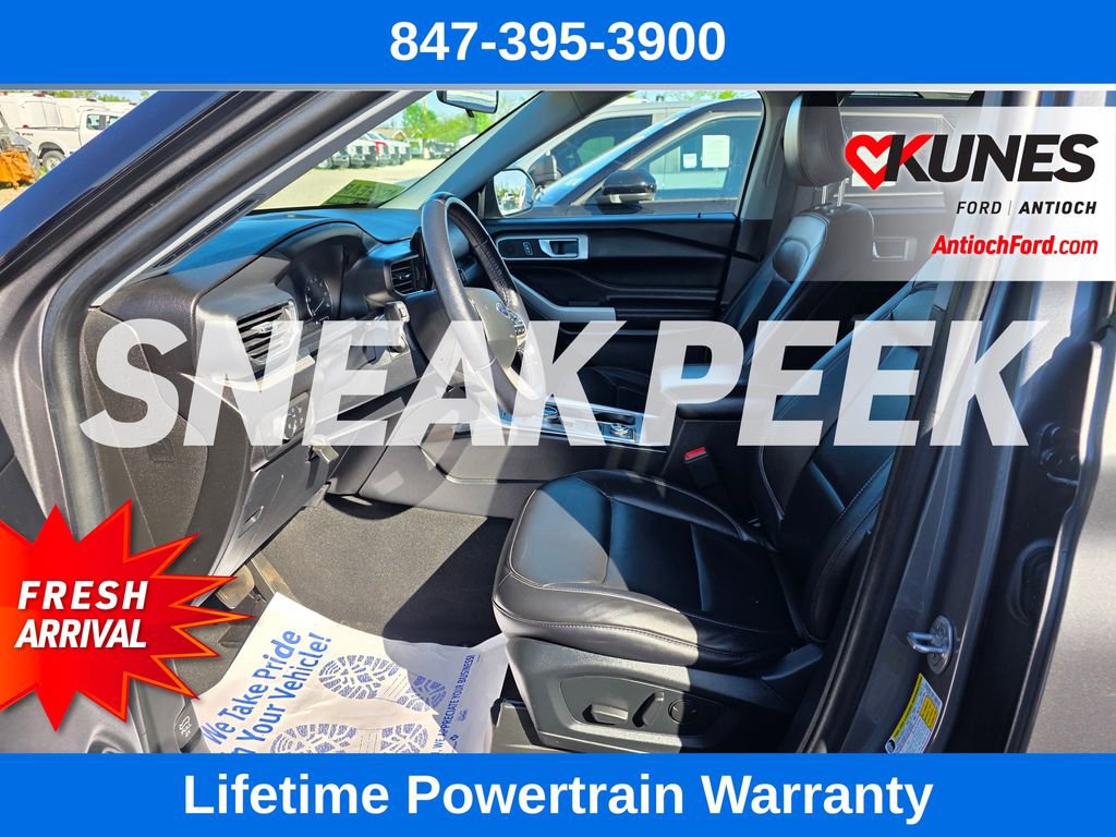 Certified 2022 Ford Explorer XLT w/ Equipment Group 202A AWD/4WD image 18