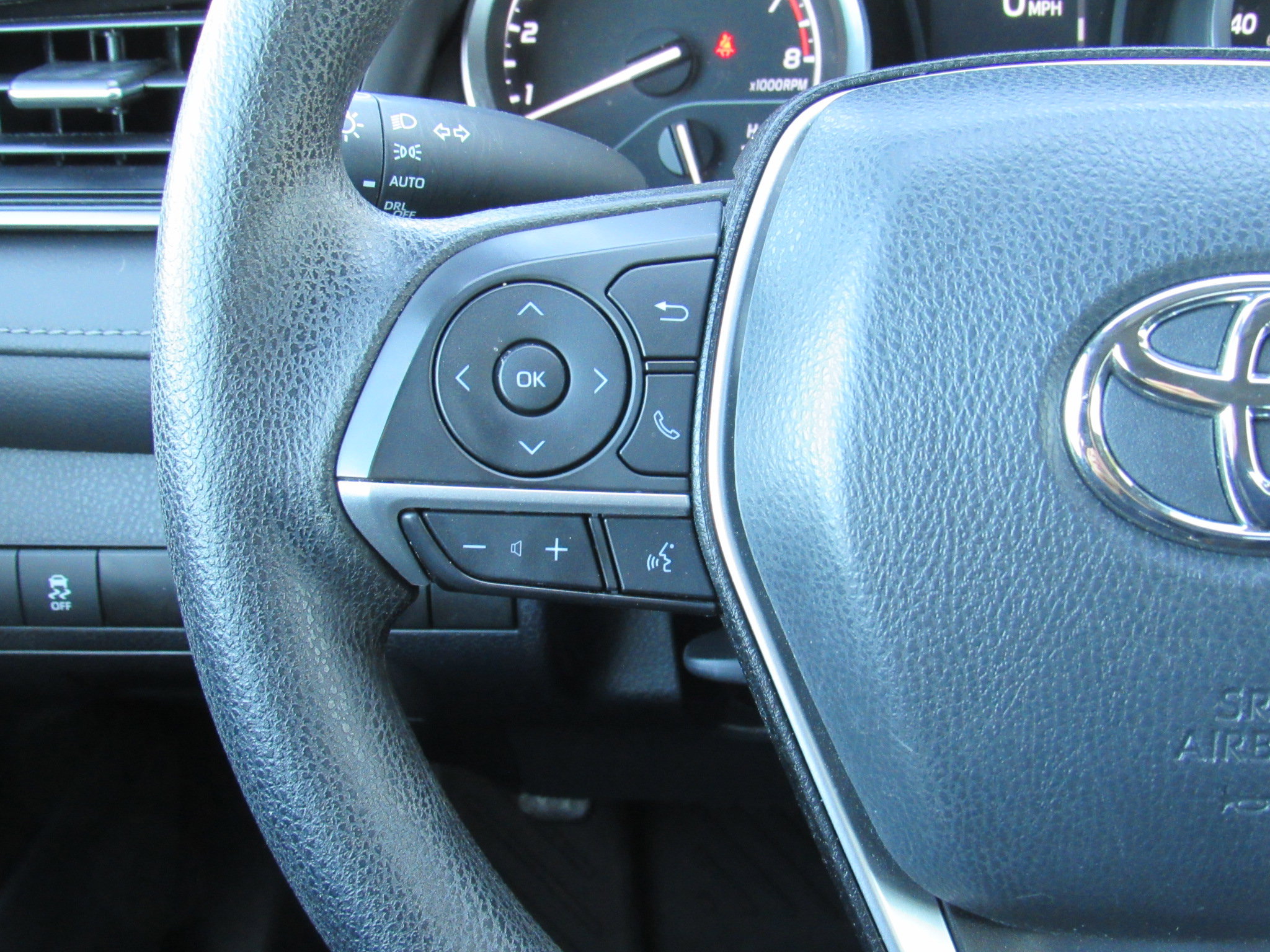 Used 2024 Toyota Camry LE image 19