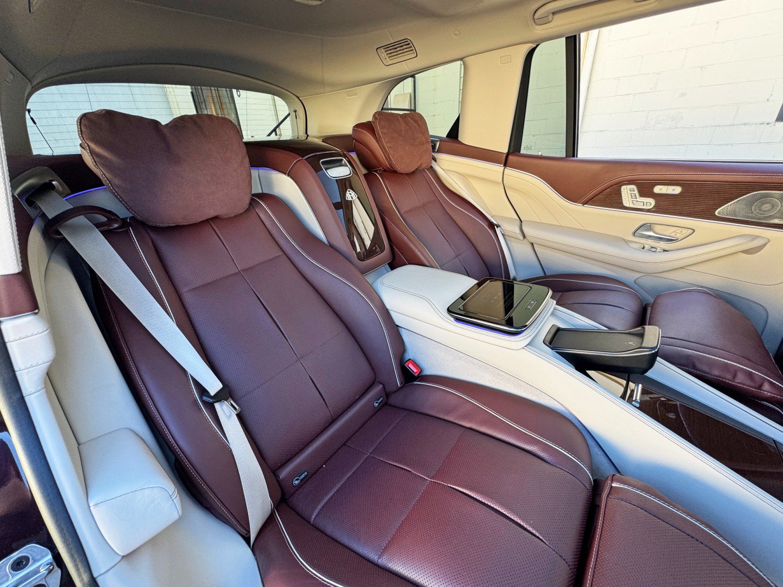 Used 2023 Mercedes-Benz Maybach GLS 600 4MATIC image 56