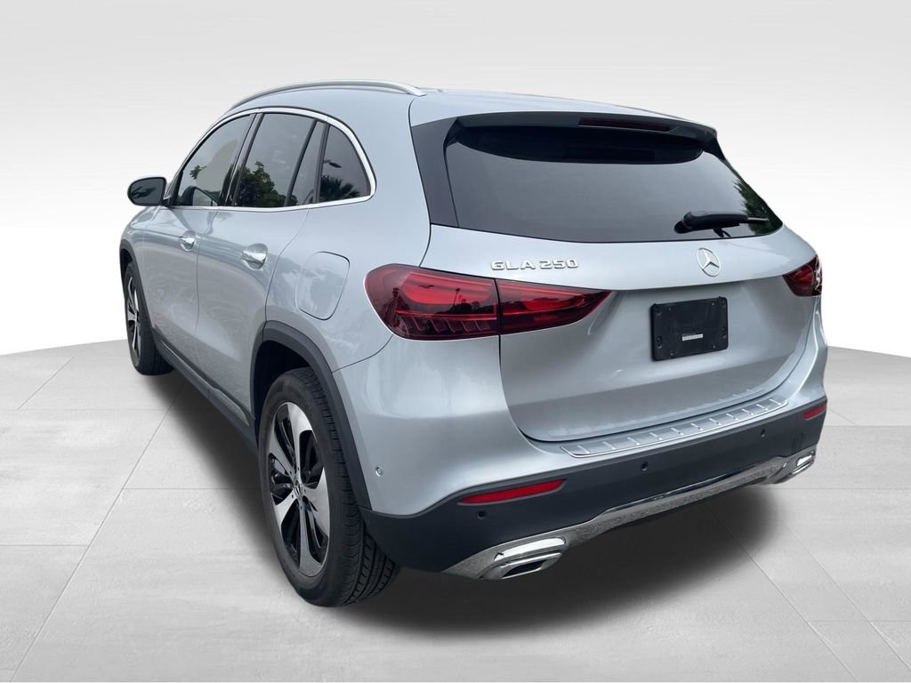 Used 2025 Mercedes-Benz GLA 250 image 6