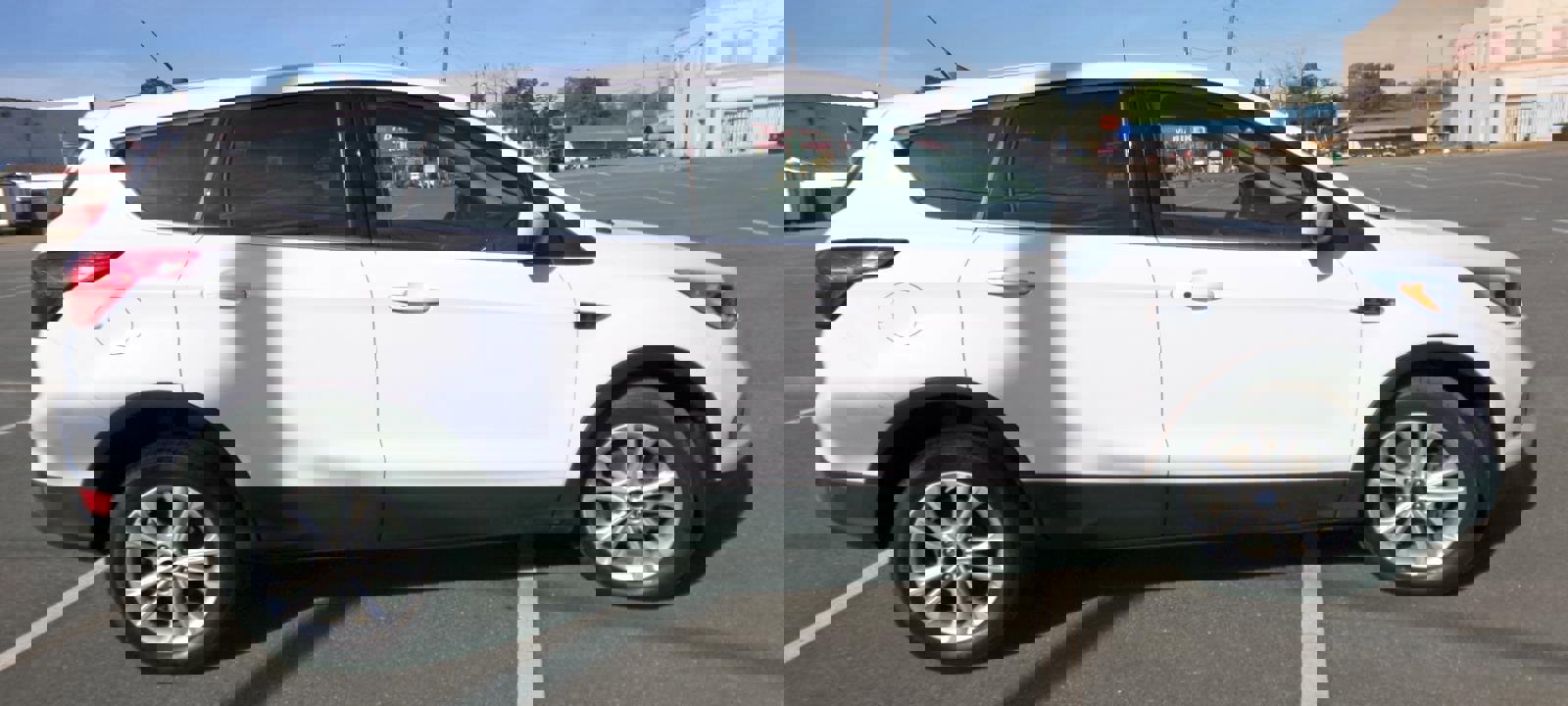 Used 2019 Ford Escape SE image 4