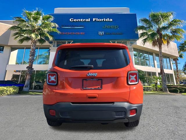Used 2021 Jeep Renegade Latitude image 6