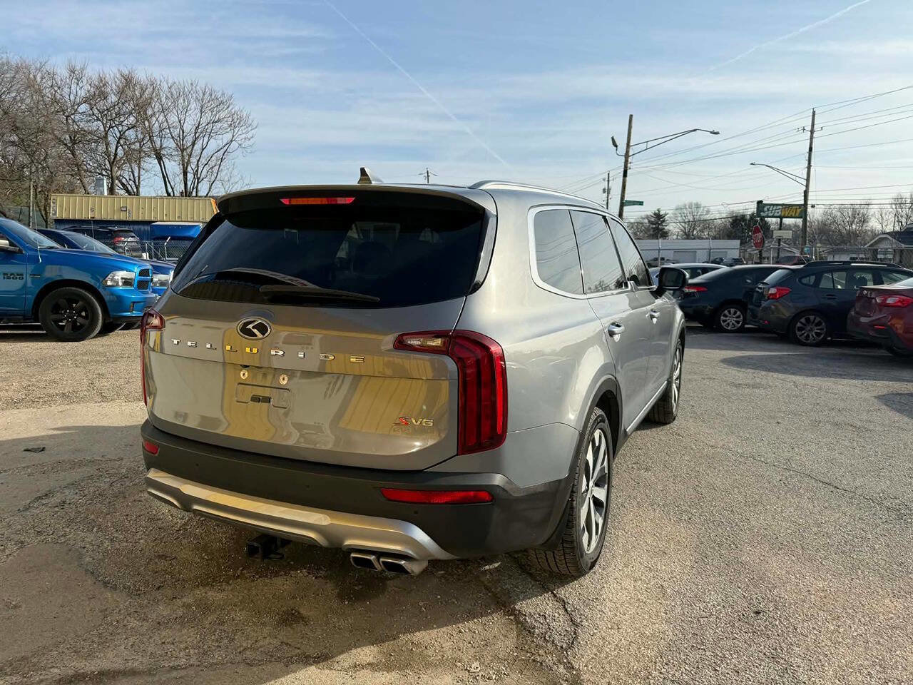 Used 2020 Kia Telluride S w/ S 8 Passenger Seating Package image 6