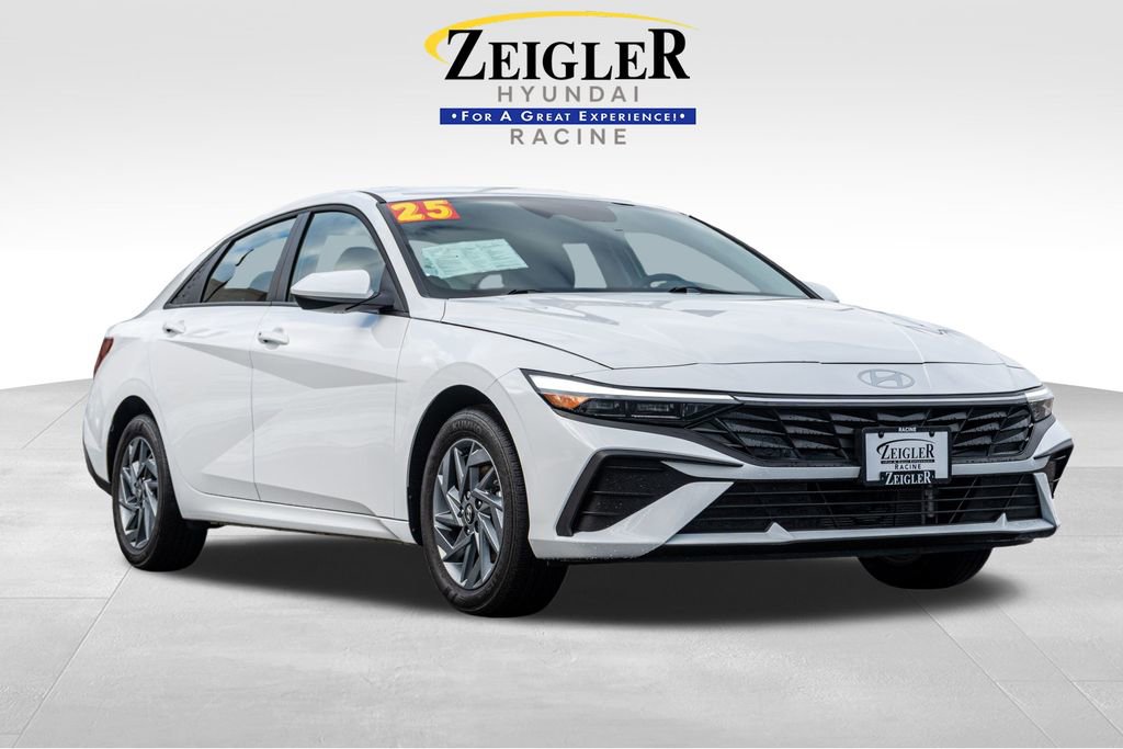 Certified 2025 Hyundai Elantra Blue