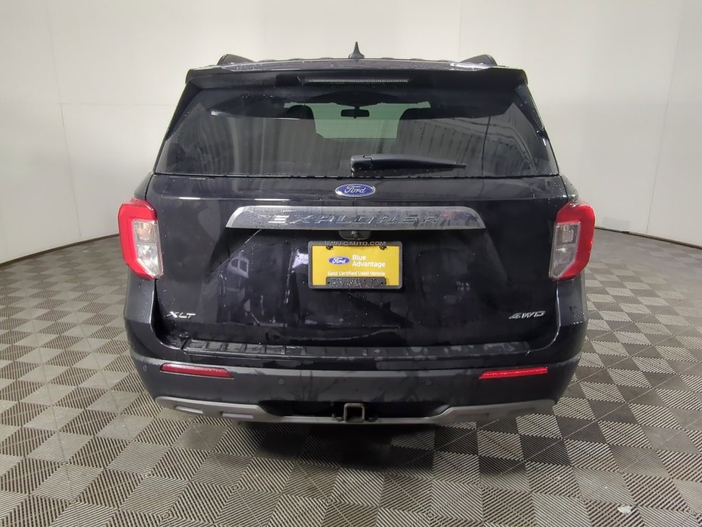 Certified 2022 Ford Explorer XLT w/ Equipment Group 202A image 13