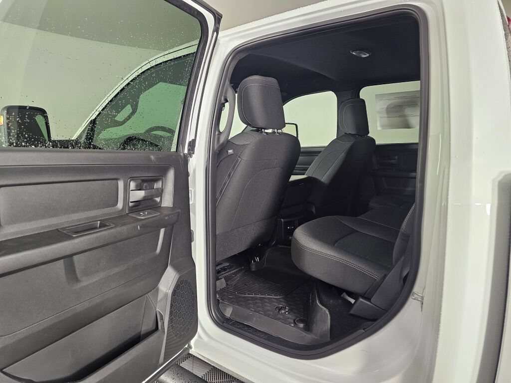 New 2026 RAM 2500 Warlock AWD/4WD image 33