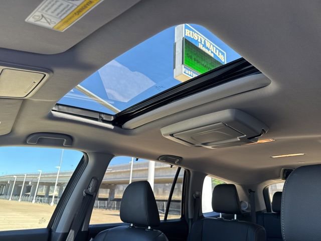 Used 2021 Honda Pilot Touring image 29