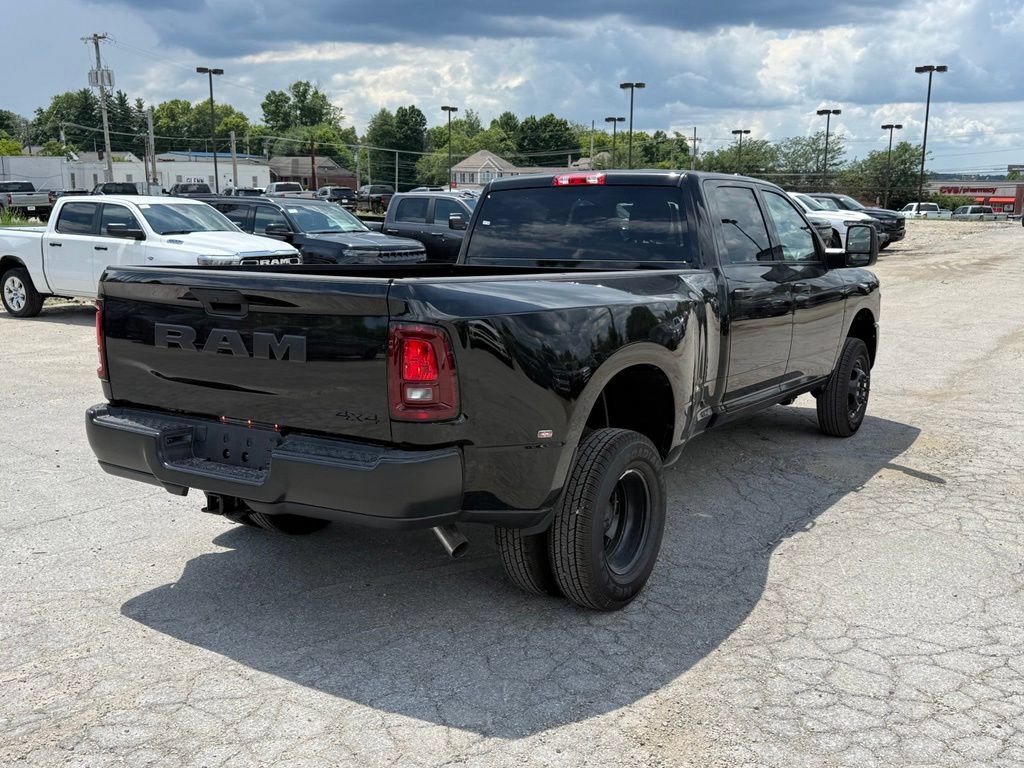 New 2026 RAM 3500 Tradesman AWD/4WD image 6