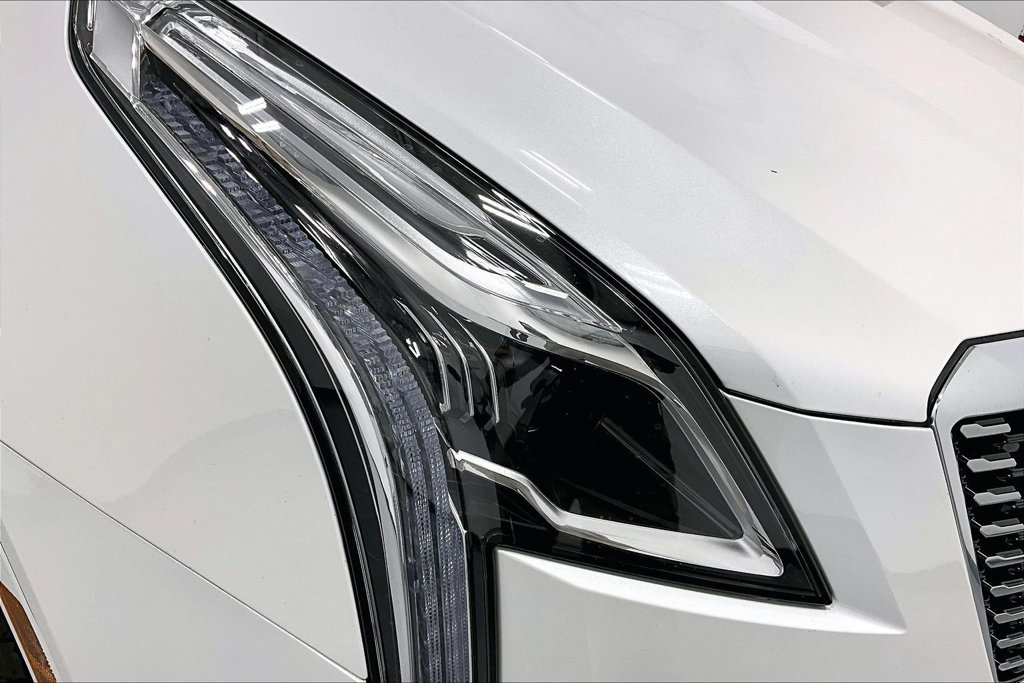 New 2026 Cadillac XT5 Premium Luxury w/ Driver Assist Package FWD image 28
