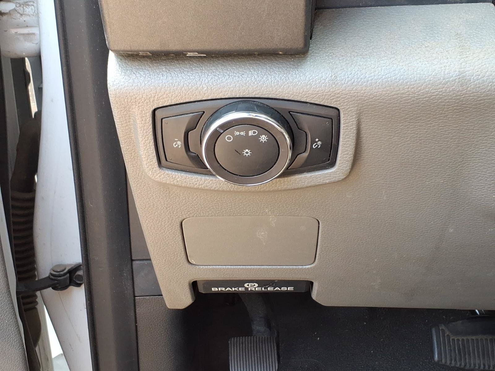 Used 2019 Ford F550 2WD Regular Cab Super Duty image 20