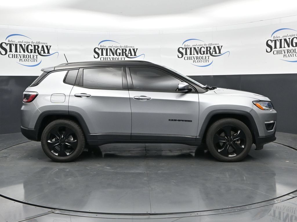 Used 2021 Jeep Compass Latitude FWD image 8