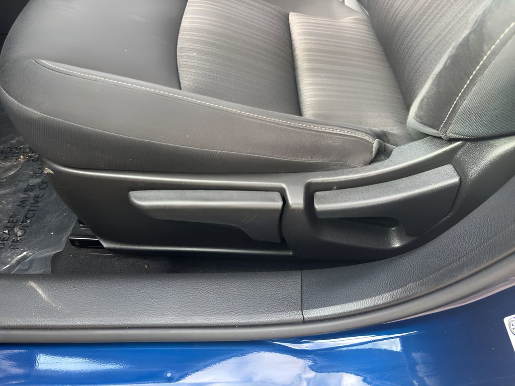 Used 2024 Nissan Altima 2.5 S image 14