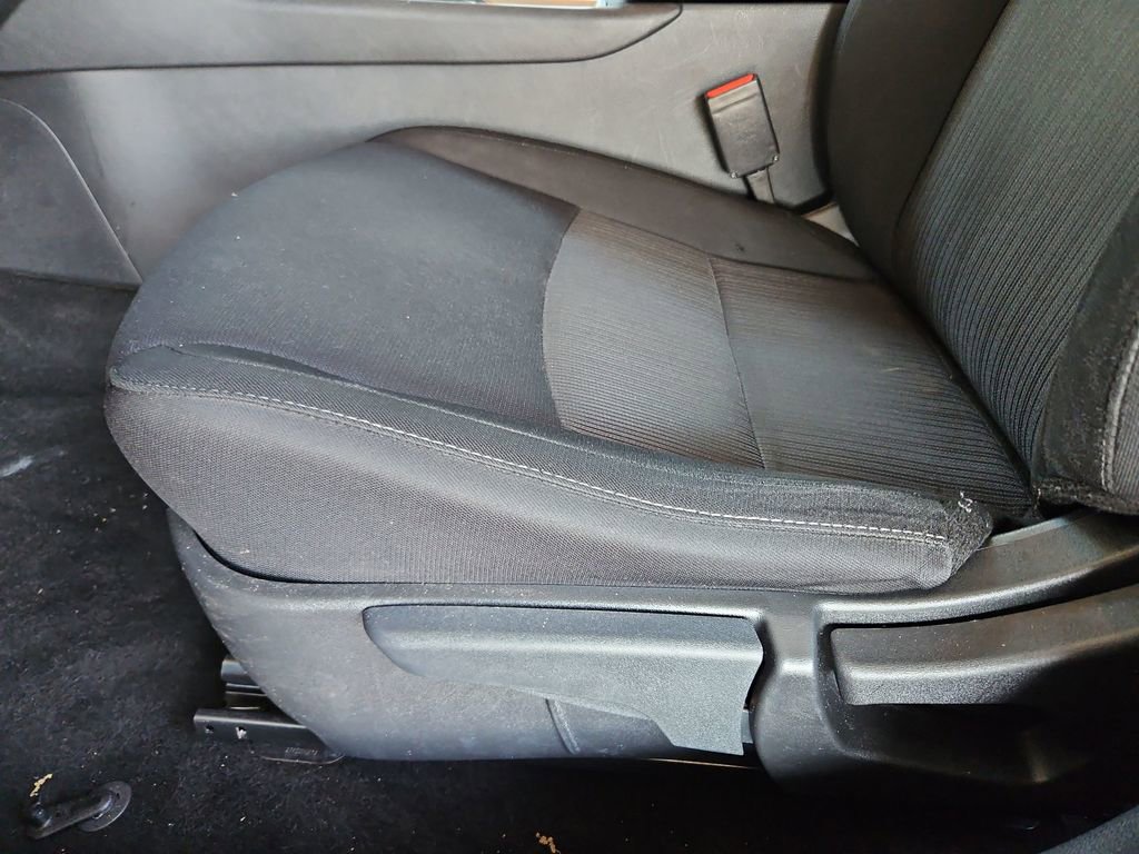 Used 2024 Nissan Sentra SV FWD image 22
