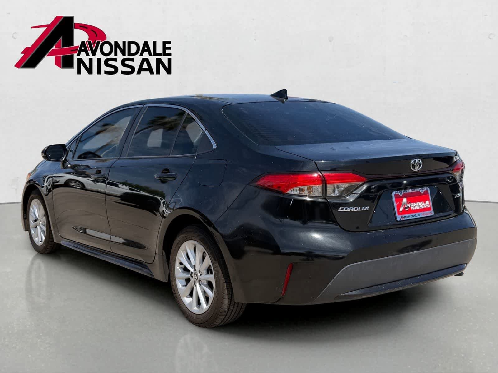 Used 2020 Toyota Corolla XLE w/ Carpet Mat Package (TMS) FWD image 3