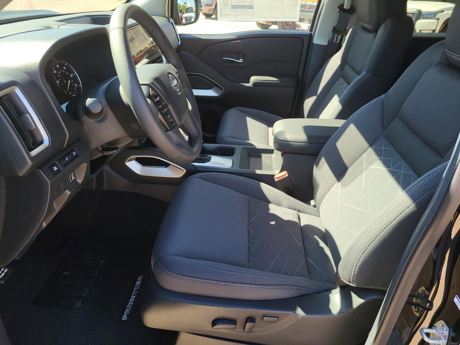 New 2026 Nissan Frontier SV image 19