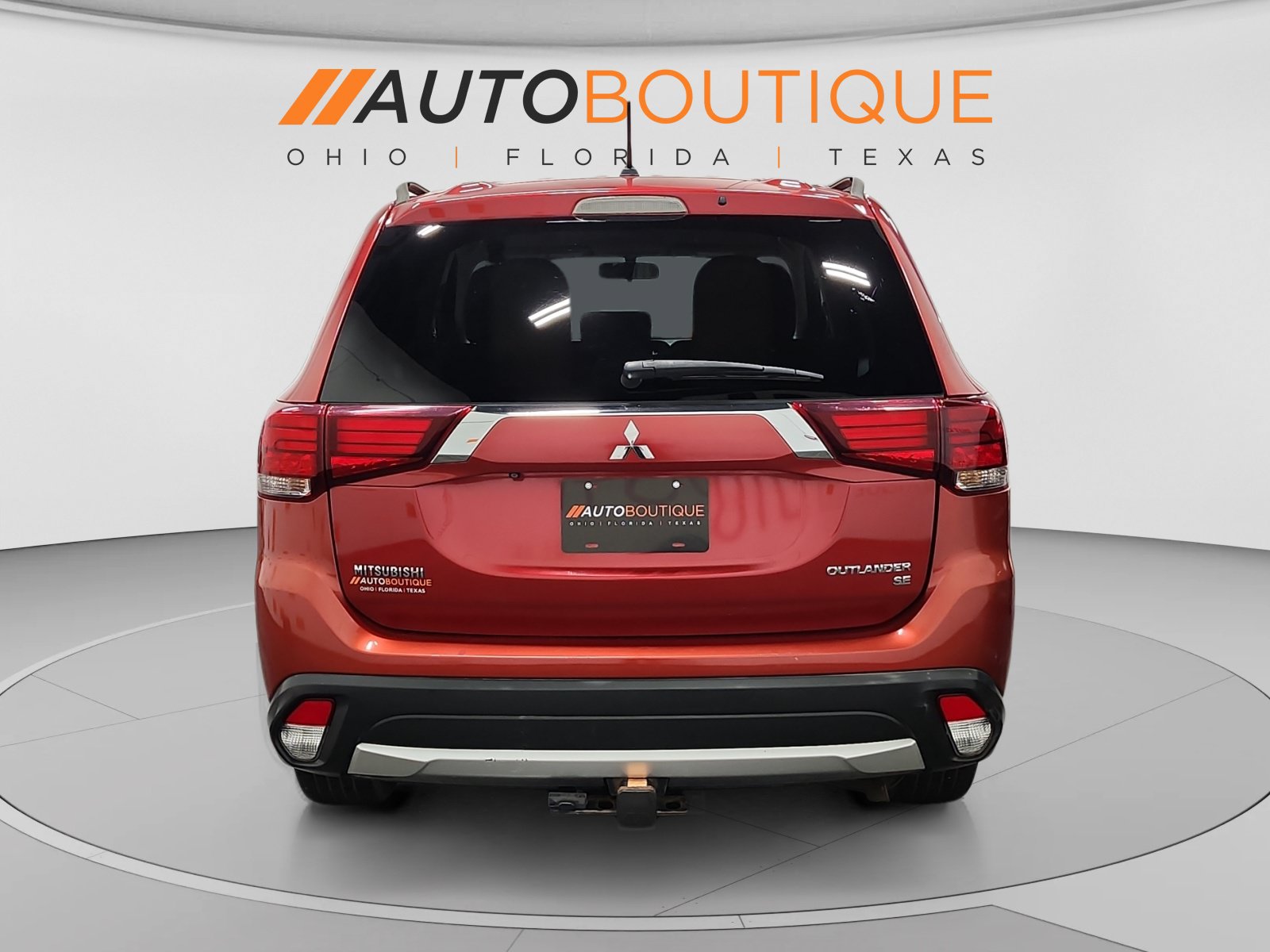 Used 2016 Mitsubishi Outlander SE AWD/4WD image 4