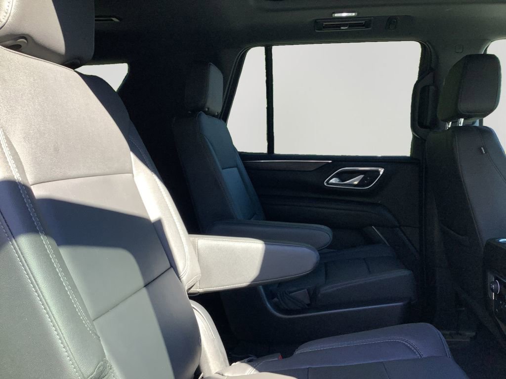 Used 2023 Chevrolet Tahoe Z71 w/ Luxury Package image 13