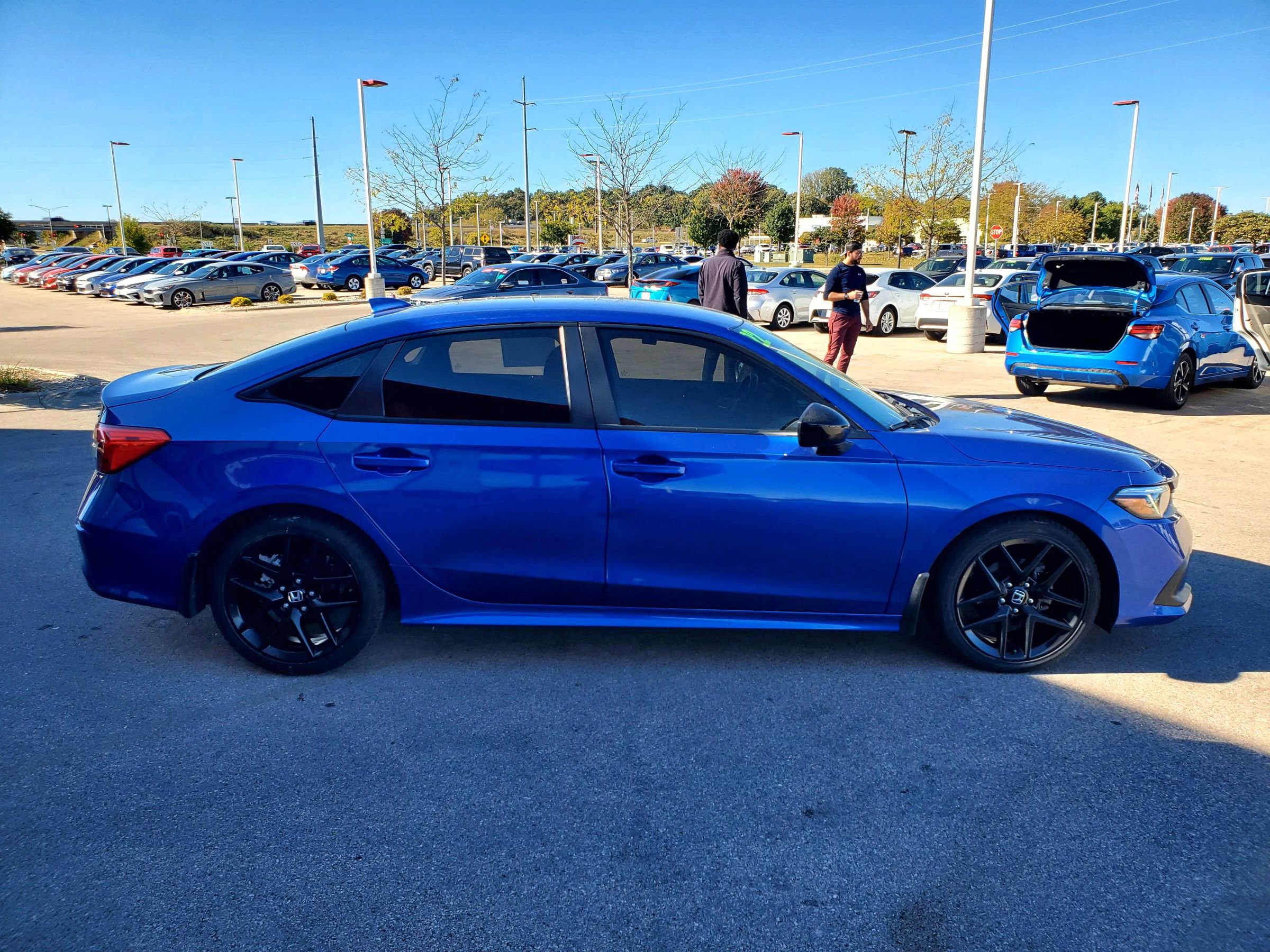 Used 2022 Honda Civic Sport image 4