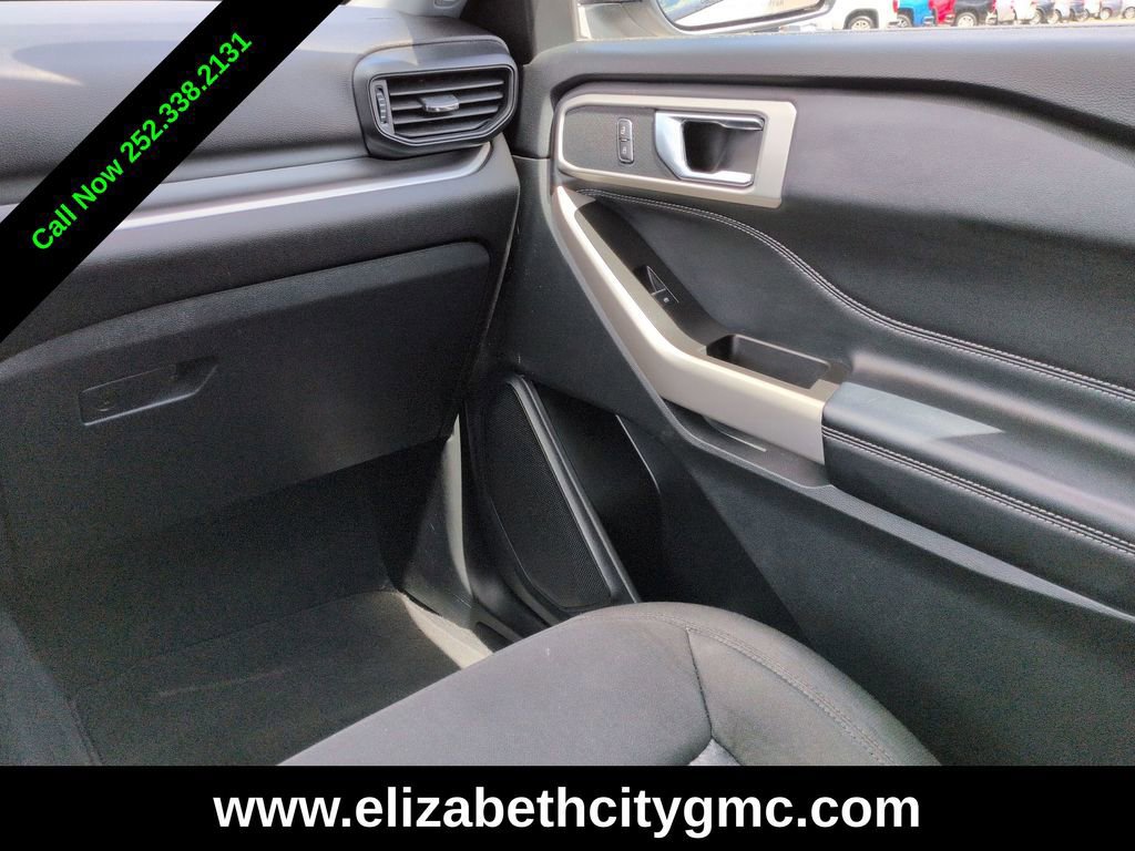 Used 2022 Ford Explorer XLT RWD image 19