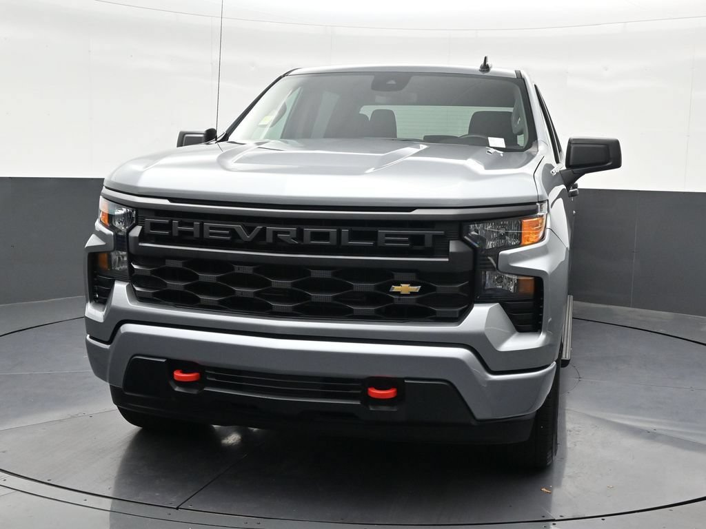 Used 2026 Chevrolet Silverado 1500 Custom RWD image 9
