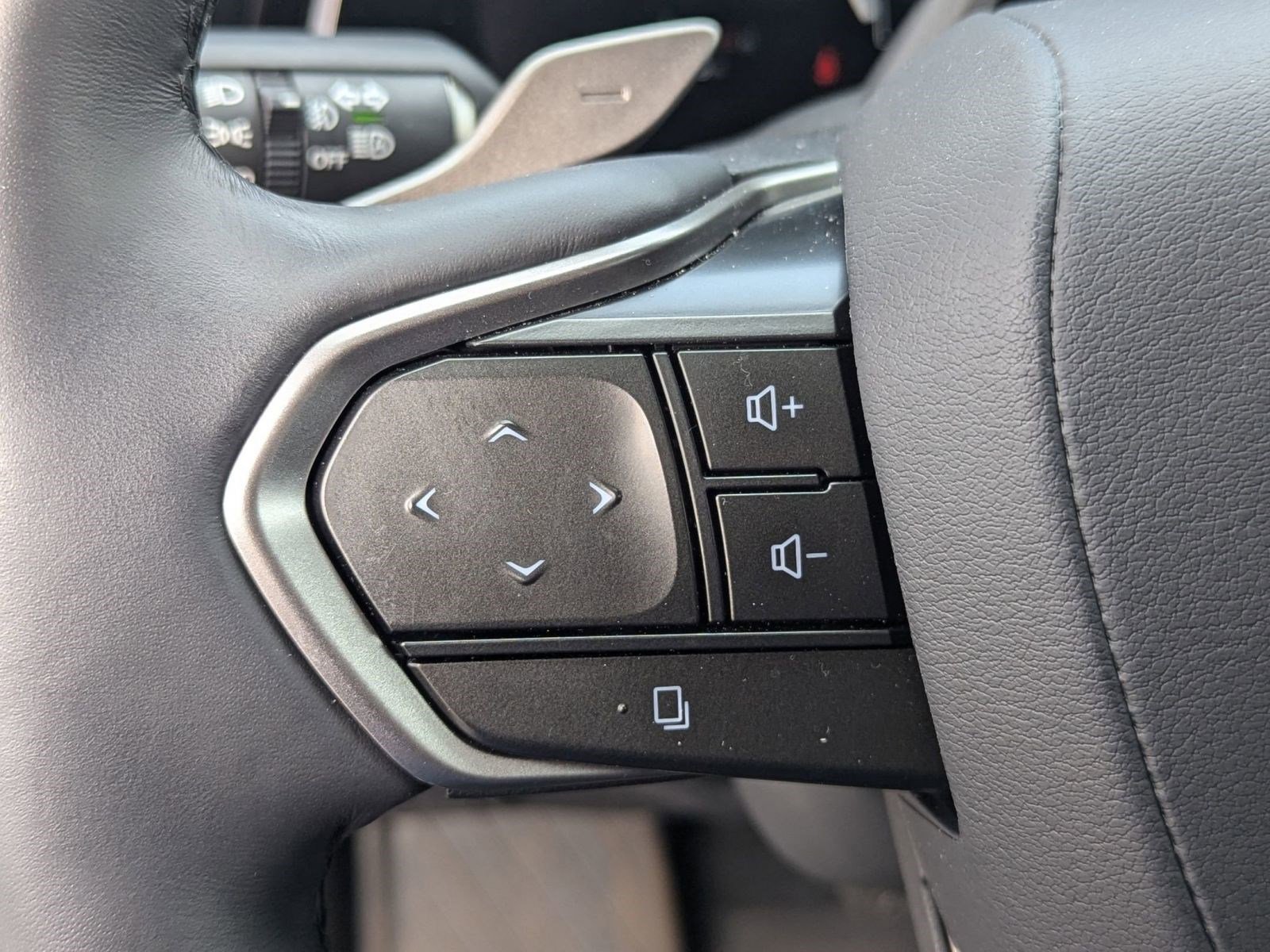 Certified 2025 Lexus RX 350 w/ Luxury Package image 26