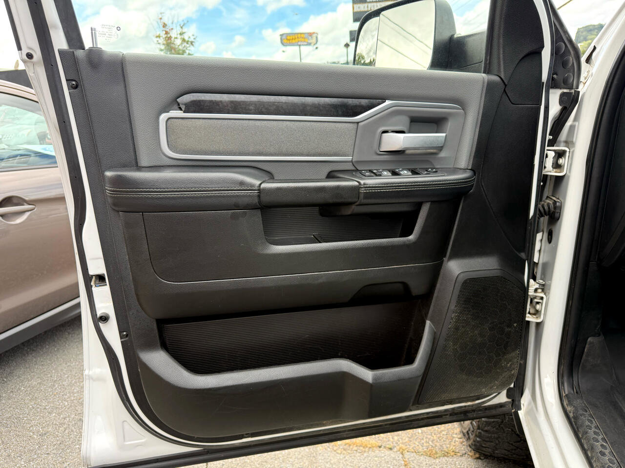 Used 2019 RAM 2500 Big Horn w/ Protection Group image 20