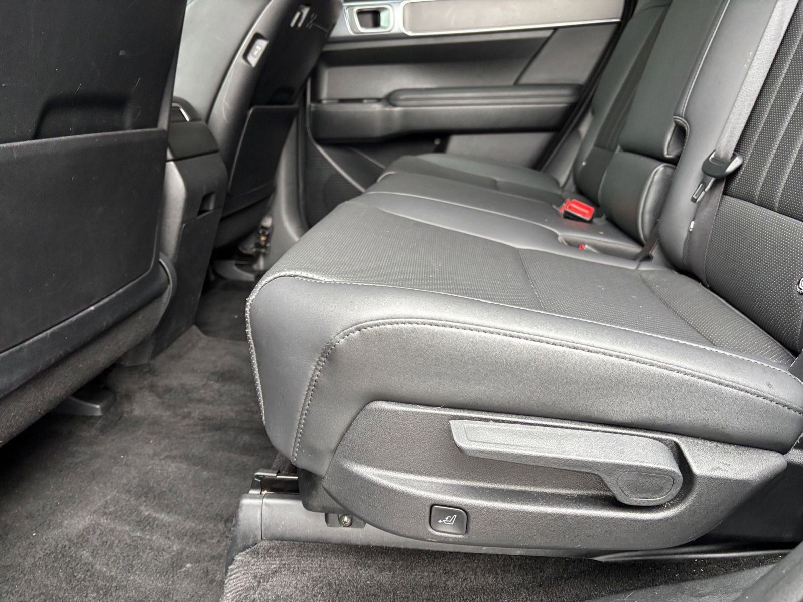 Used 2025 Hyundai Santa Fe SEL image 25