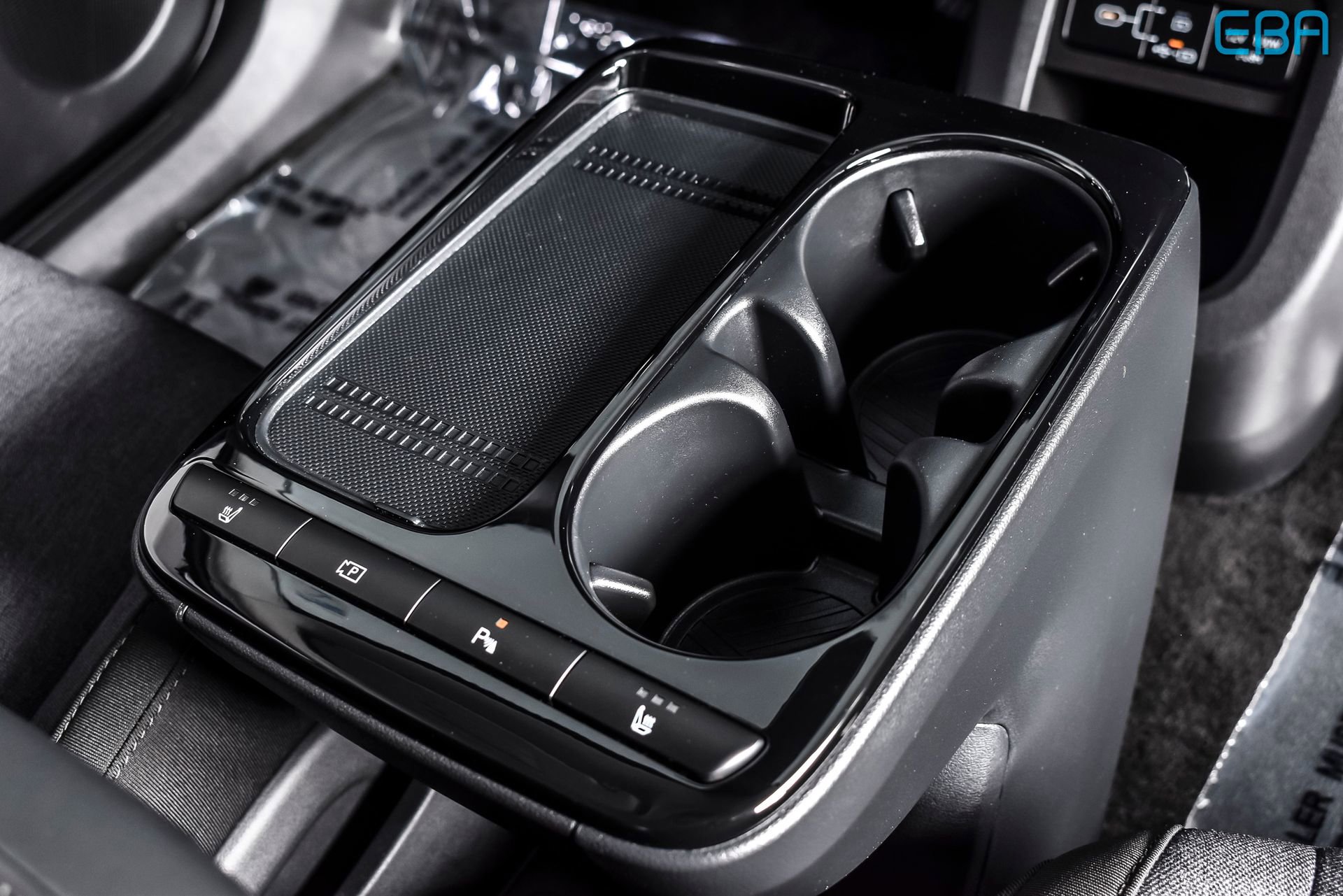 Used 2025 Hyundai Ioniq 5 SE image 29