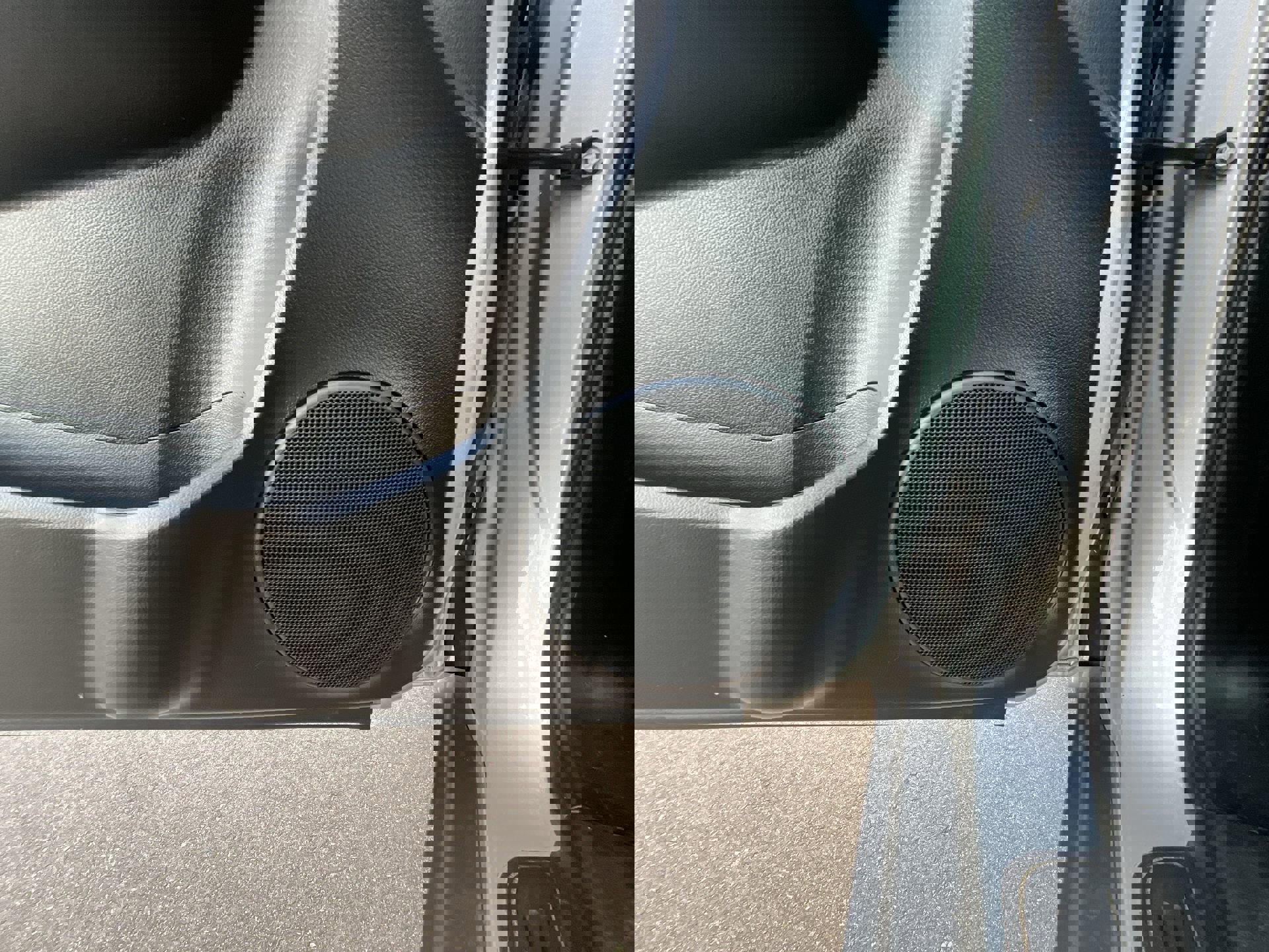 Certified 2013 Chevrolet Captiva Sport LS image 22