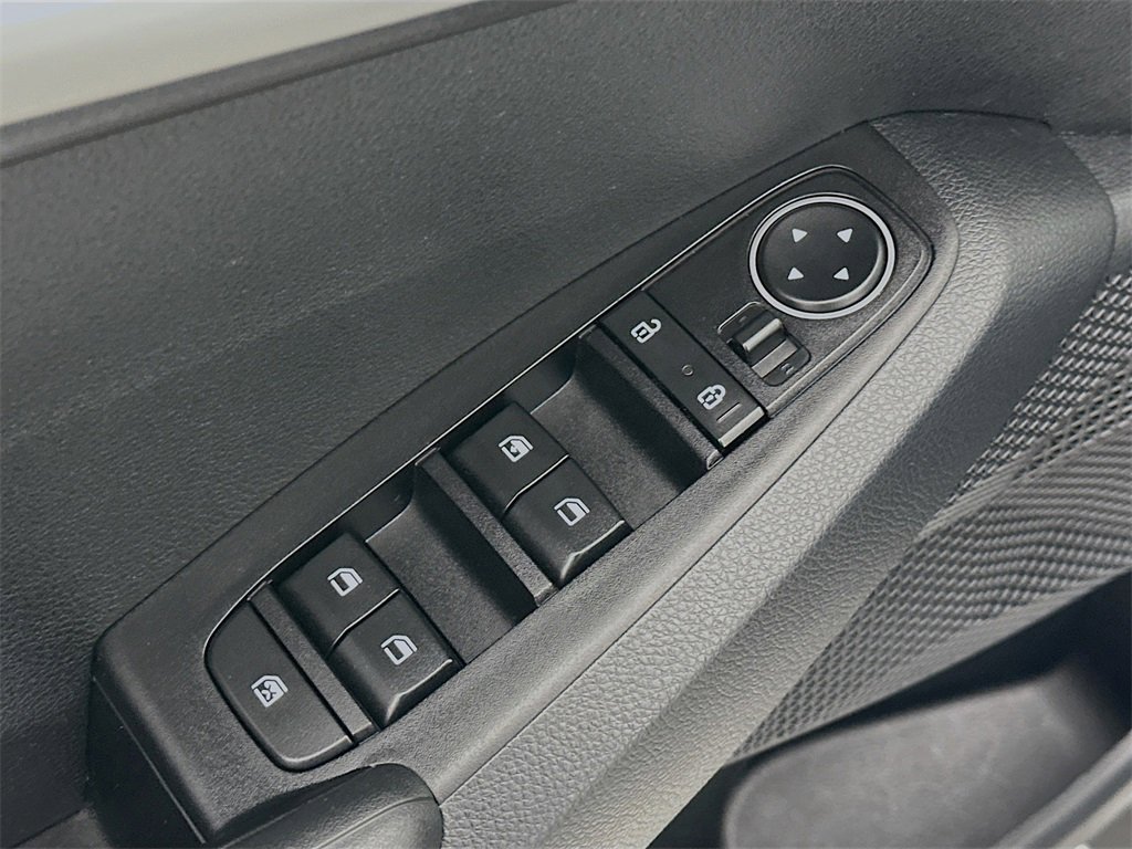 Used 2023 Kia Seltos LX image 21