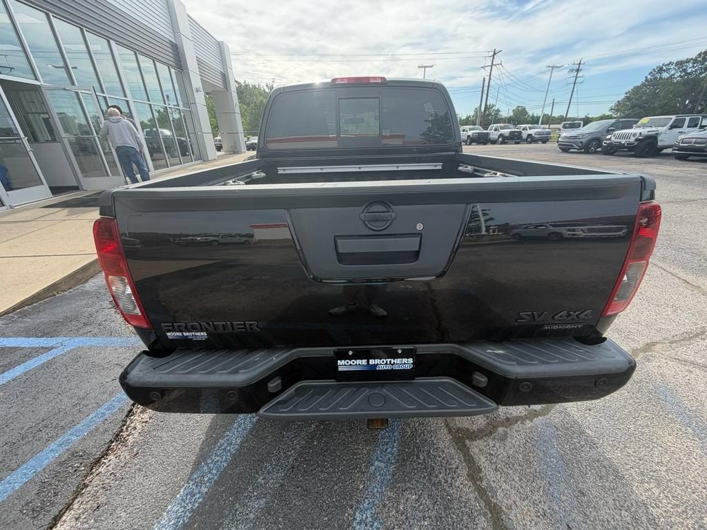 Used 2020 Nissan Frontier SV w/ Midnight Edition Floor Mats AWD/4WD image 7