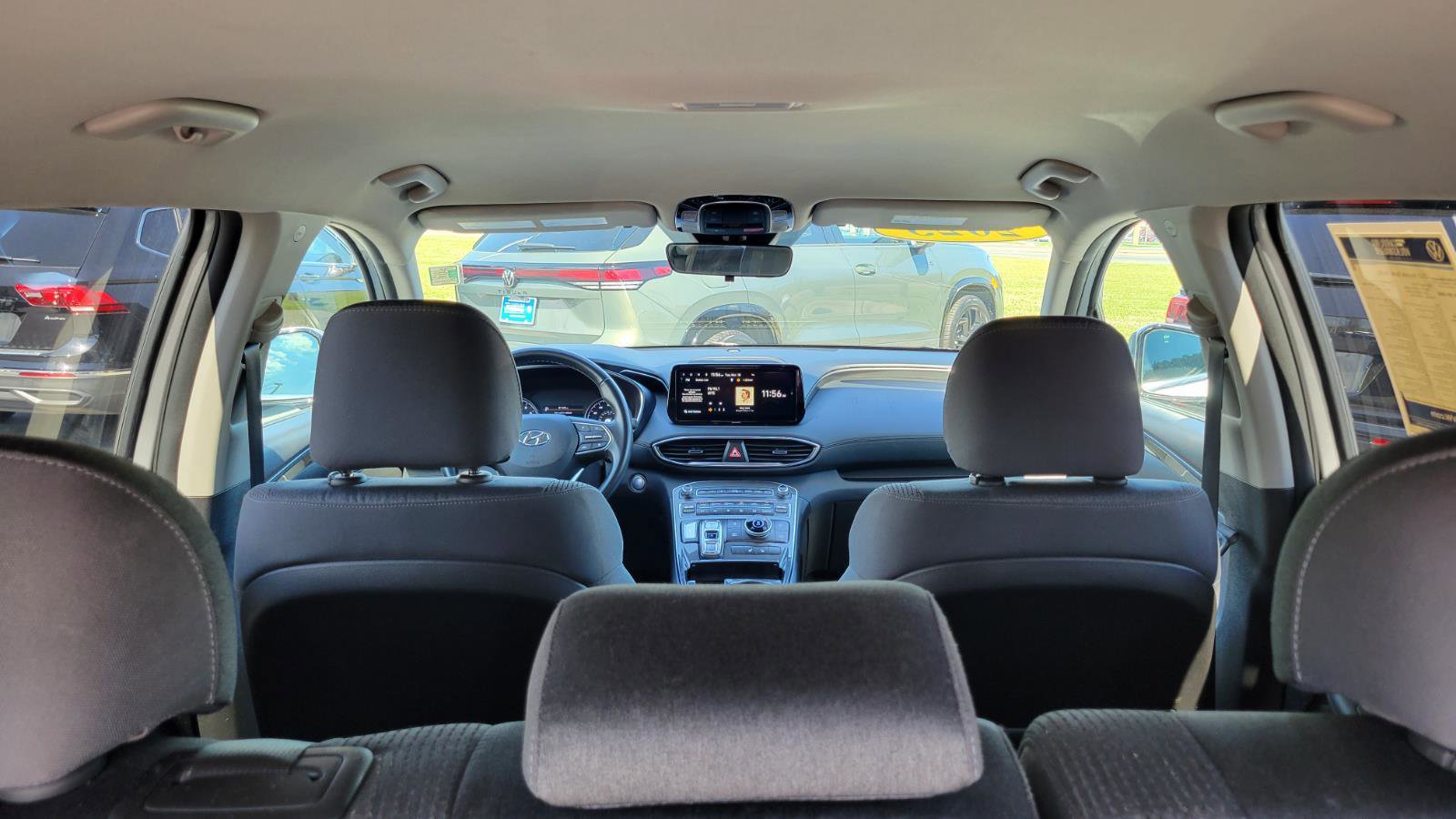 Used 2023 Hyundai Santa Fe SEL w/ Winter Weather Package image 45