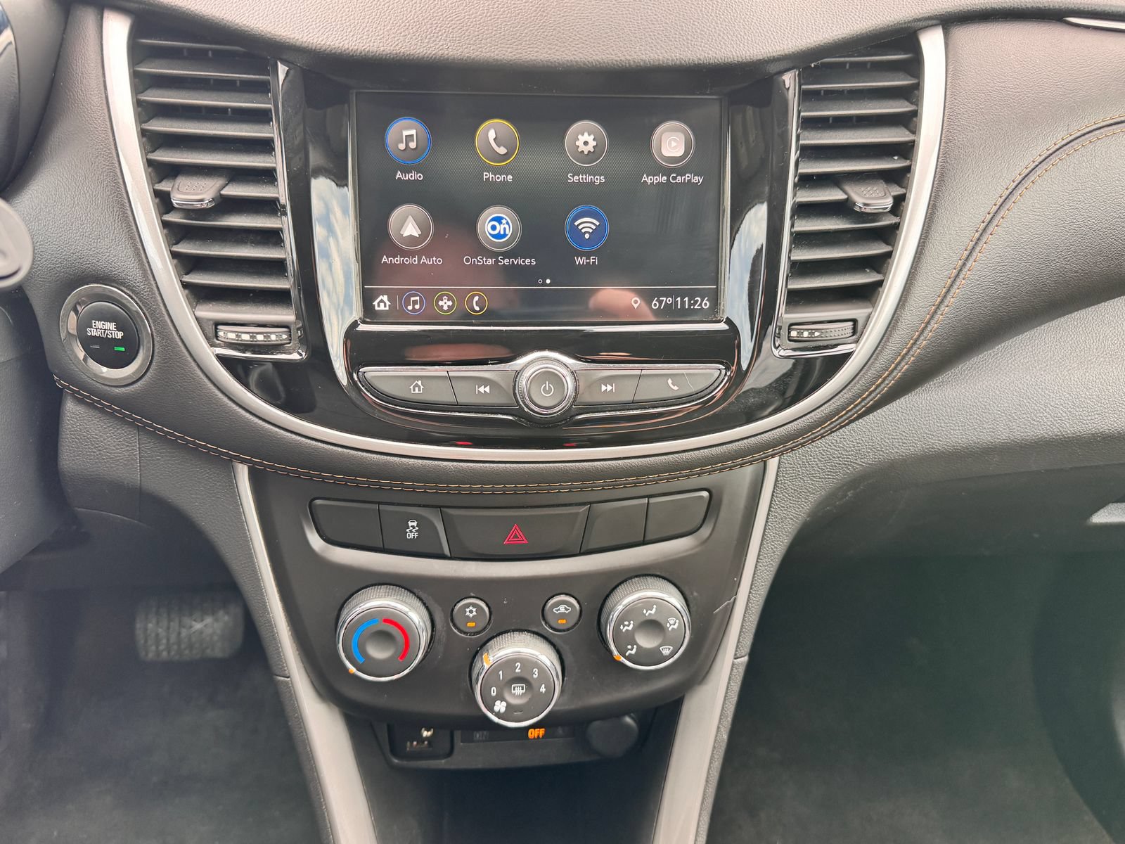Used 2019 Chevrolet Trax LT w/ LT Convenience Package FWD image 18