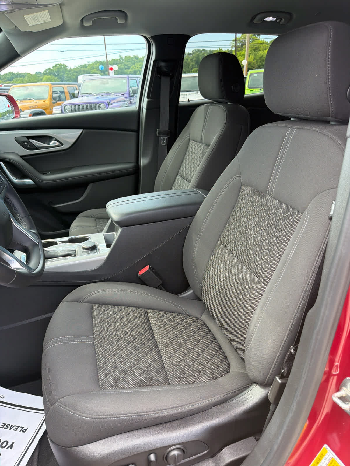 Used 2019 Chevrolet Blazer LT FWD image 11