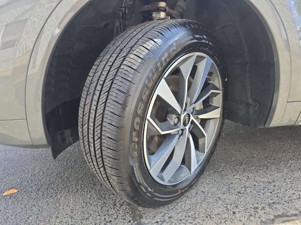 Used 2024 Audi Q5 2.0T Premium Plus AWD/4WD image 32