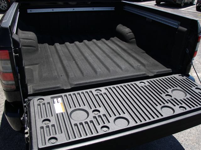 Certified 2024 Nissan Frontier PRO-4X w/ Pro Premium Package AWD/4WD image 11