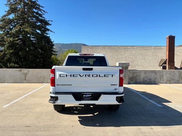 New 2026 Chevrolet Silverado 1500 RST w/ LPO, Dark Essentials Package AWD/4WD image 7