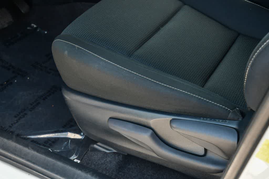 Used 2018 Toyota RAV4 XLE FWD image 26