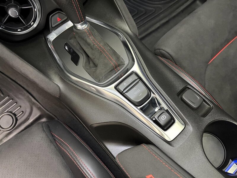 Used 2022 Chevrolet Camaro ZL1 RWD image 28