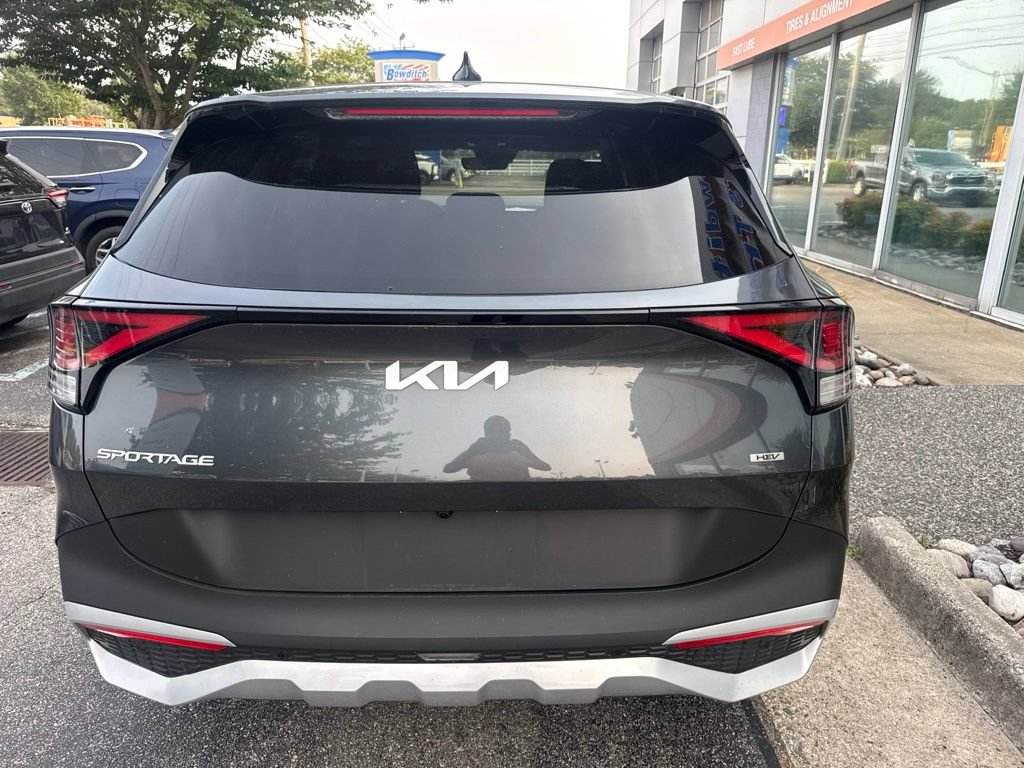 Used 2023 Kia Sportage LX FWD image 5
