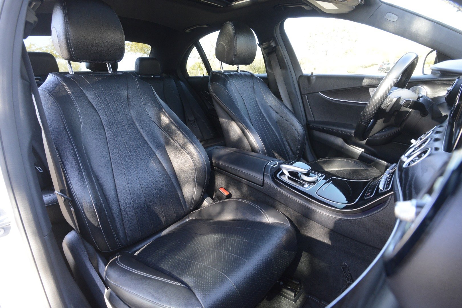 Used 2017 Mercedes-Benz E 300 image 12