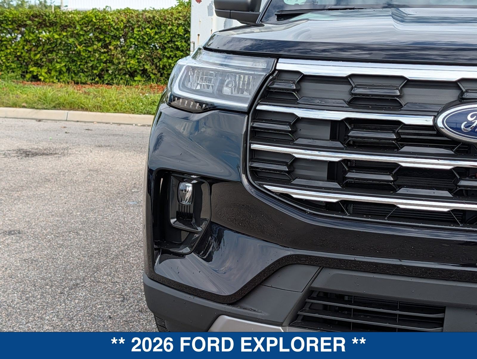 New 2026 Ford Explorer Active w/ Active Comfort Package RWD image 11