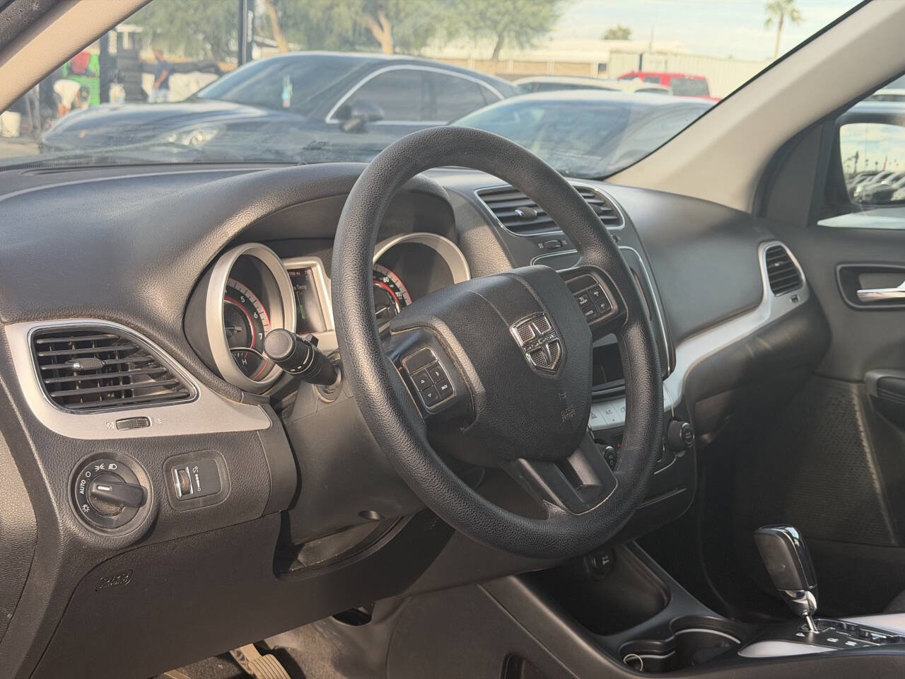 Used 2018 Dodge Journey SE image 20