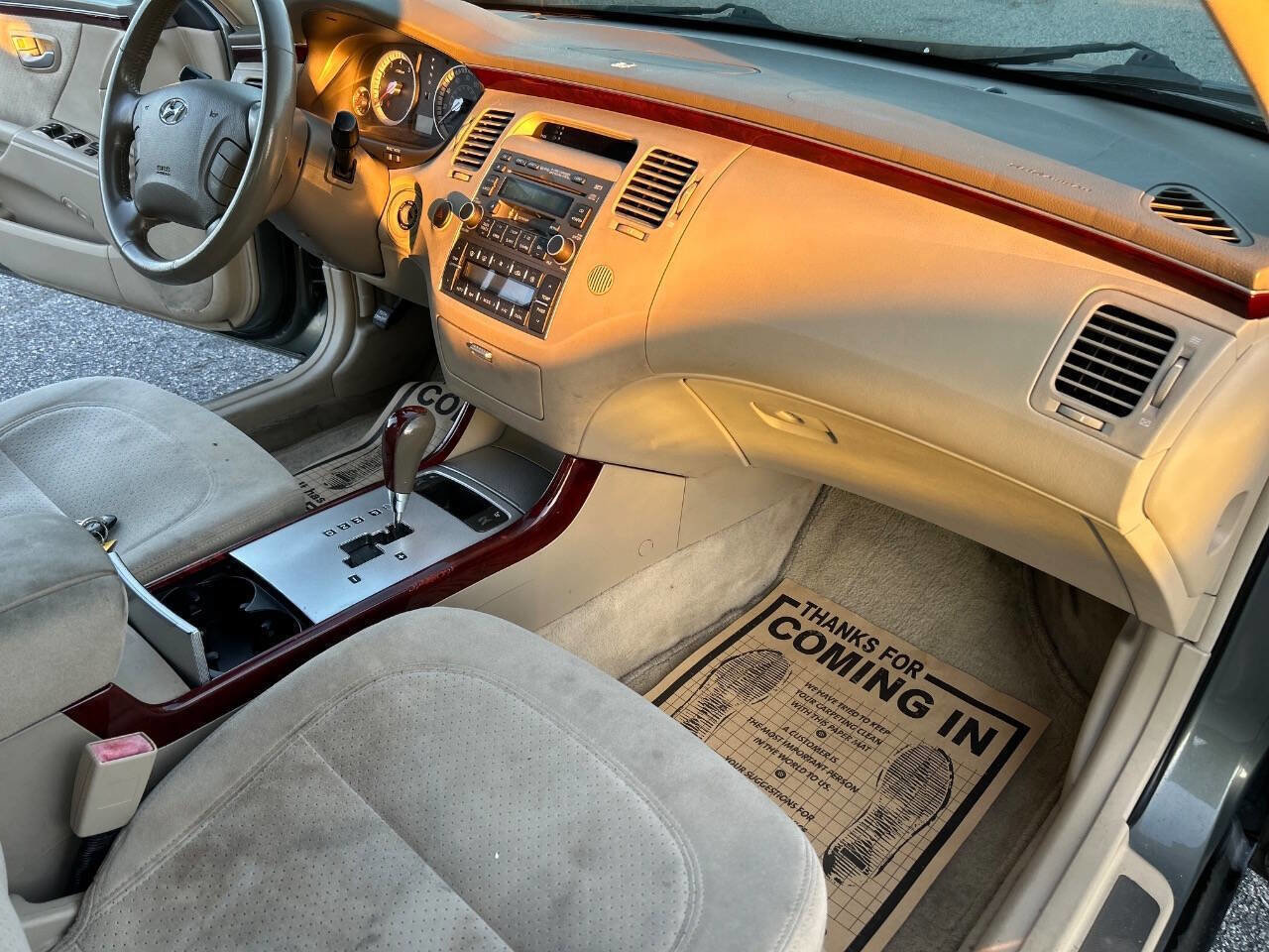 Used 2006 Hyundai Azera SE image 20